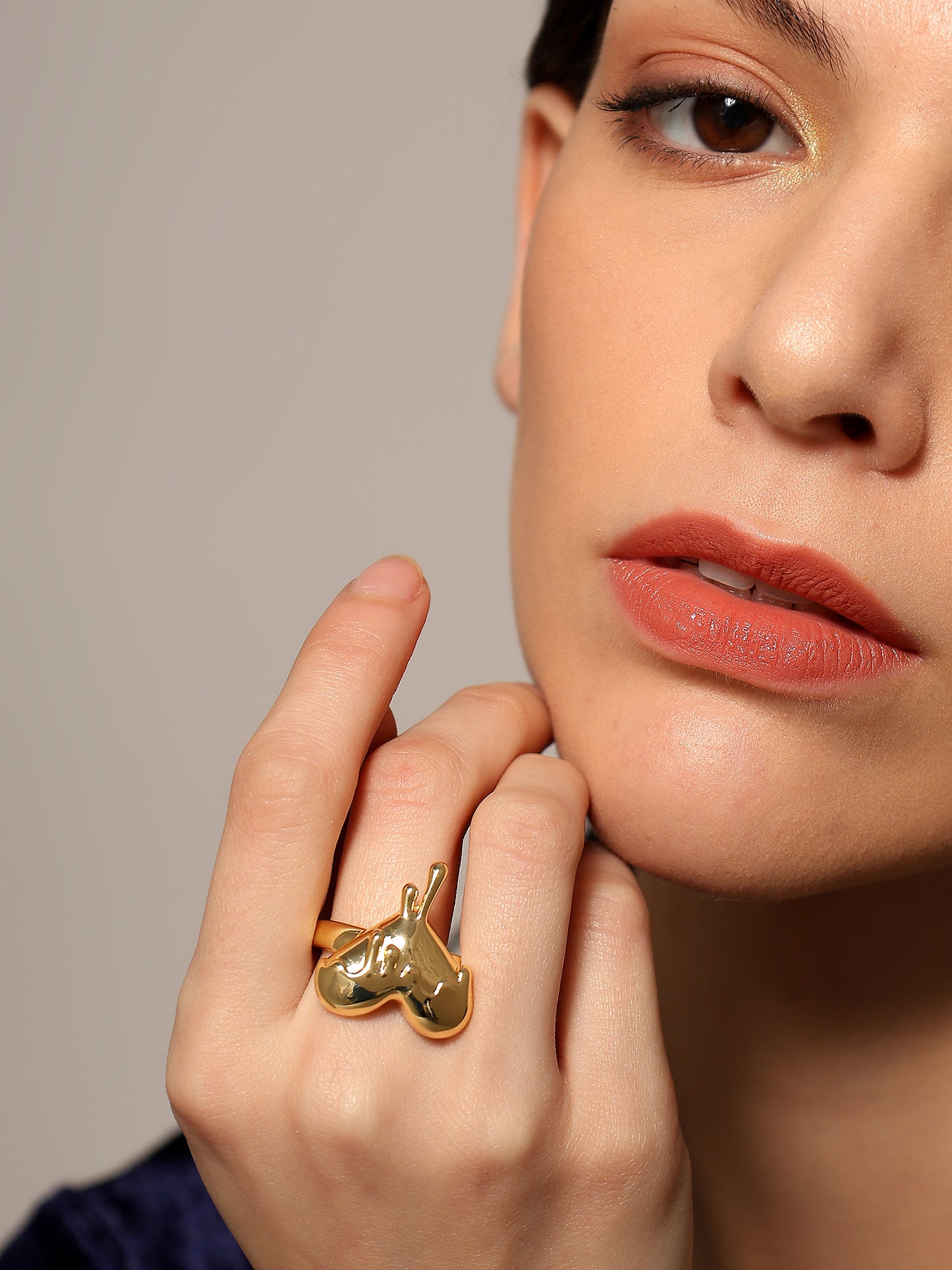 Heartia Ring