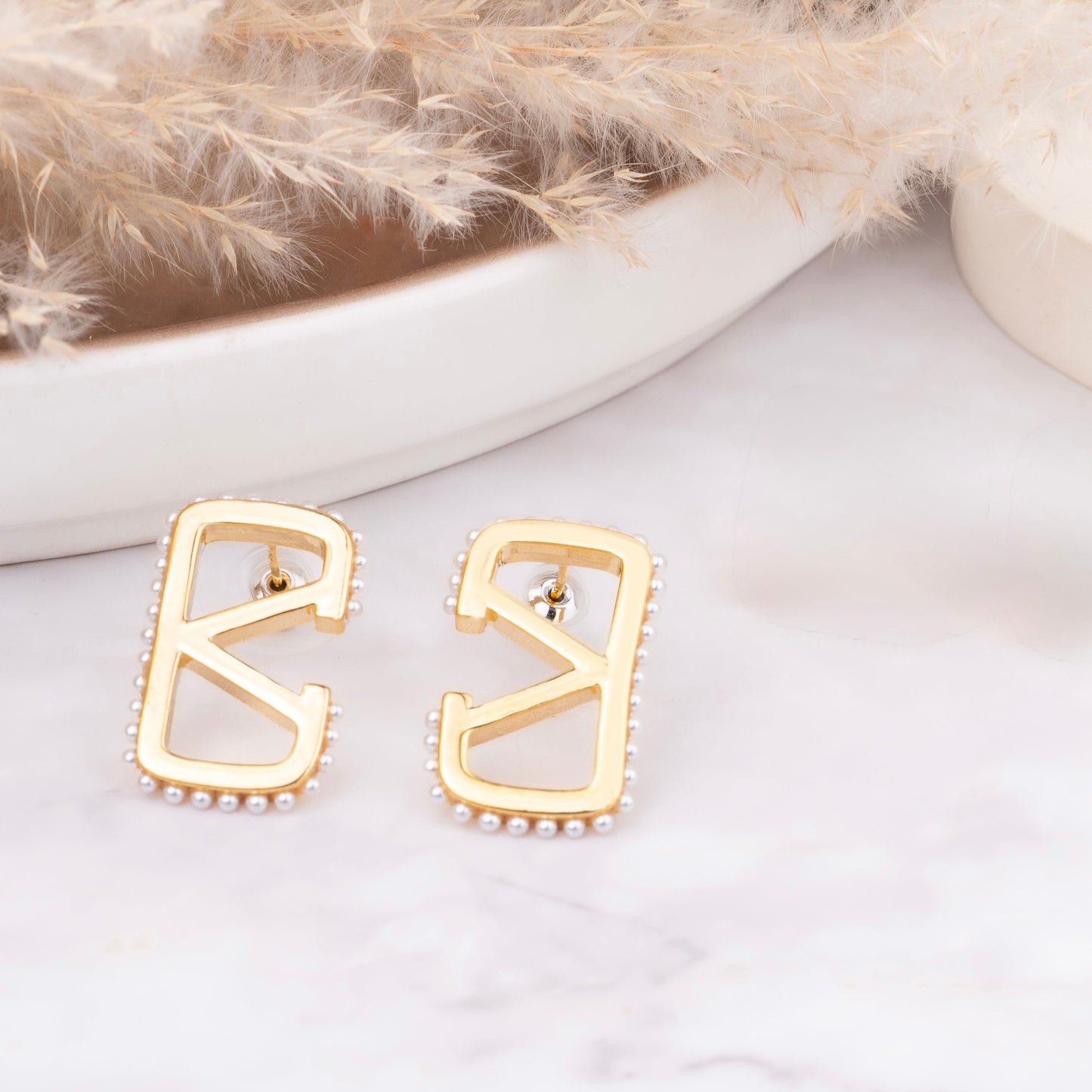 Vellia Pearl Earrings