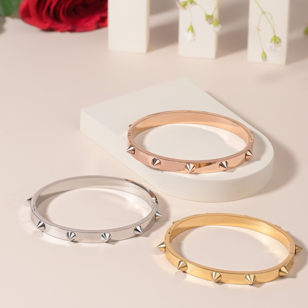 Thorns Bangle