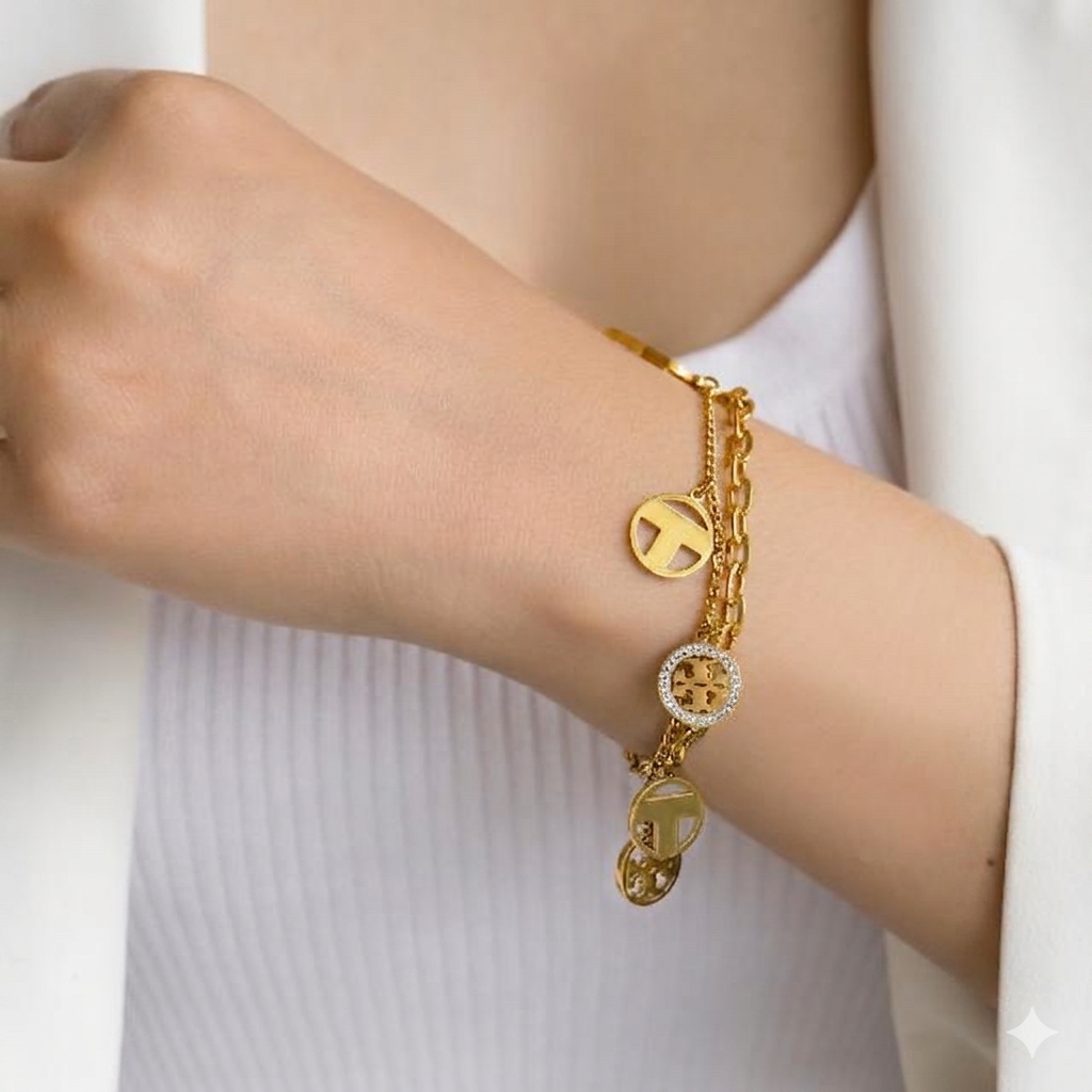 T Charm bracelet