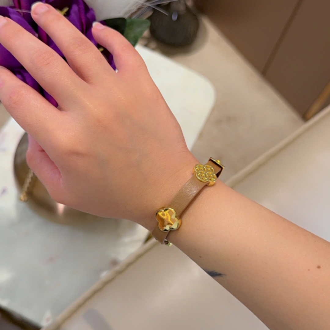 Nivra Bracelet