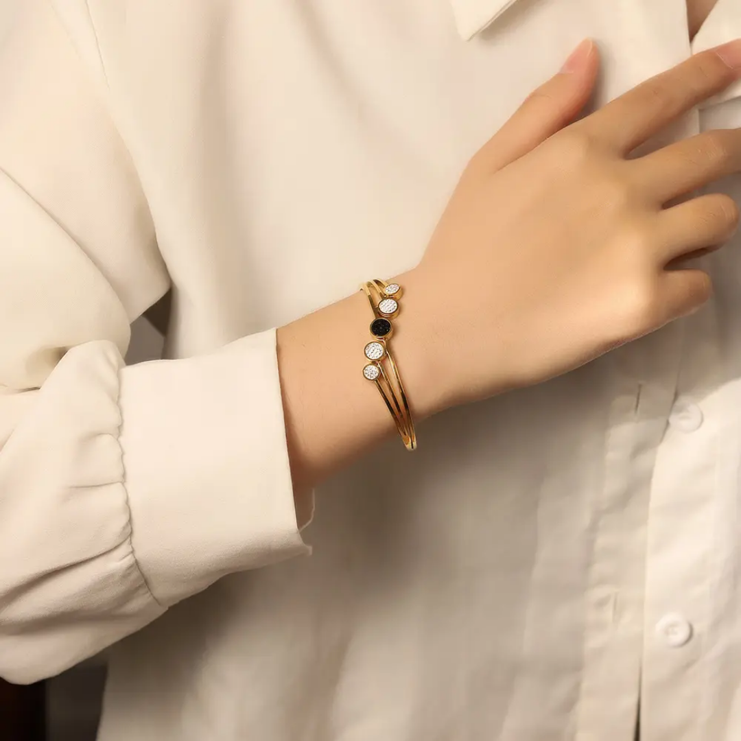 Finley Bangle
