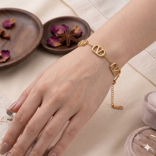 Evora Bracelet