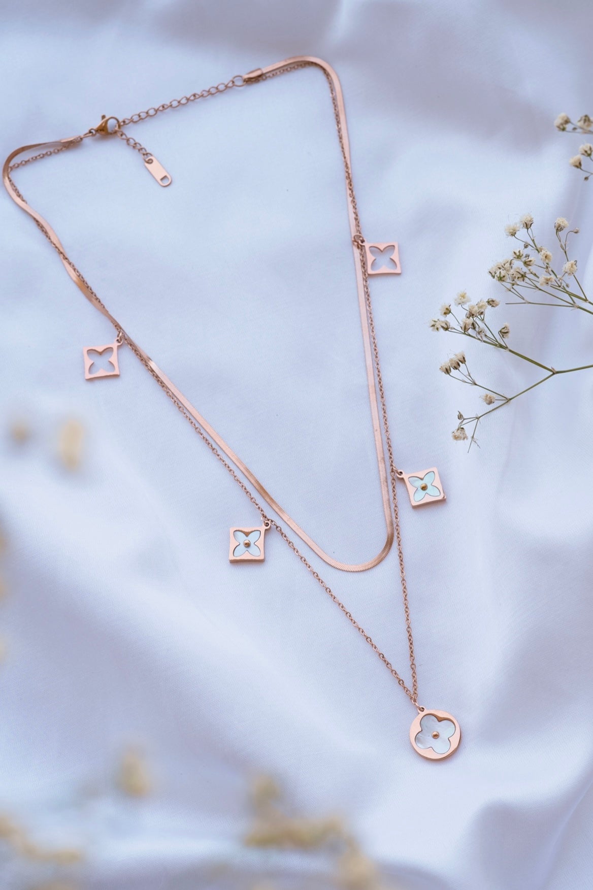 Double layer Clover Necklace
