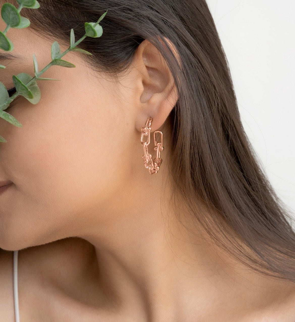 Emily rose gold earring