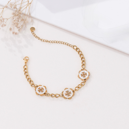 Oralia White T Bracelet