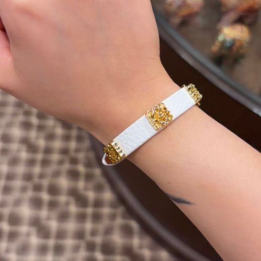 Gildor White Bracelet