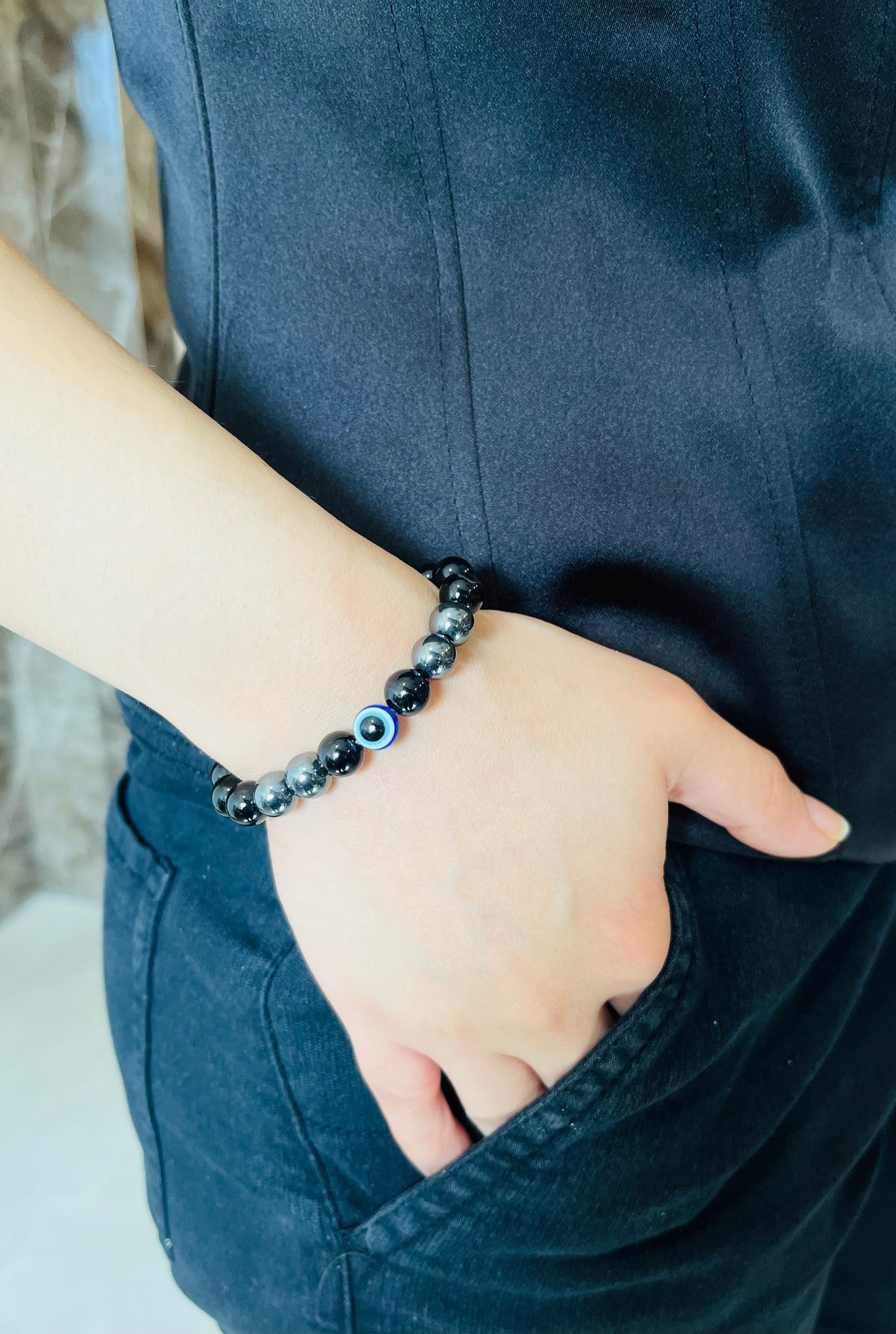 Buy Natural Black Onyx Self Bracelet Crystal Stone 12mm Round Bead Bracelet  for Reiki Healing and Crystal Healing Stone (Color : Black) | Globally