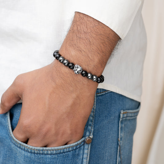 Hematite-Onyx-Lion Cham Bracelet