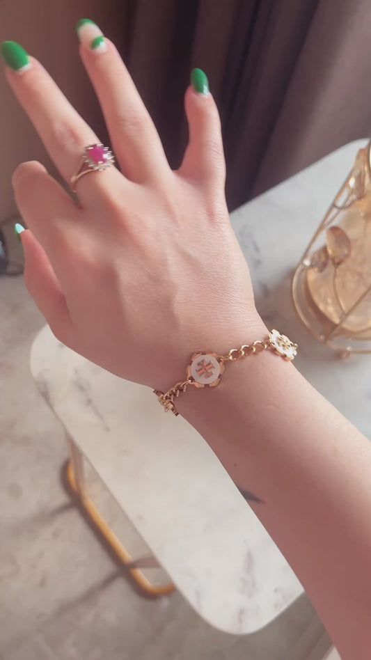 Oralia White T Bracelet