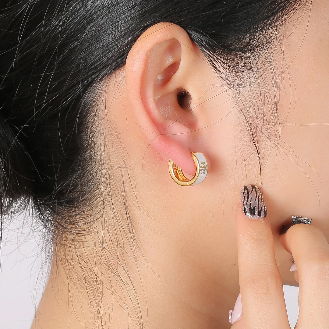 Kelly Hoops