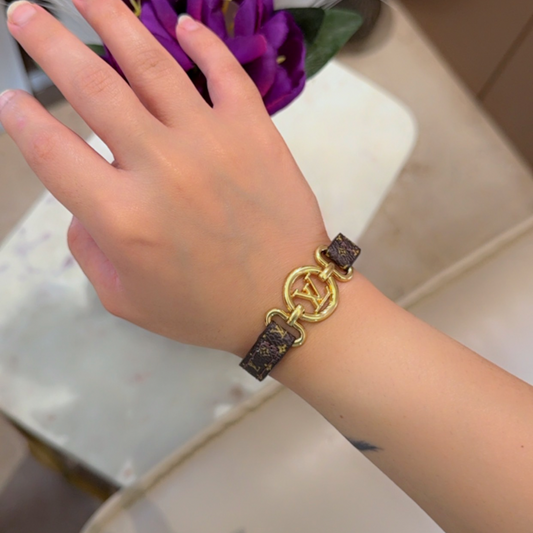 Zelle Bracelet