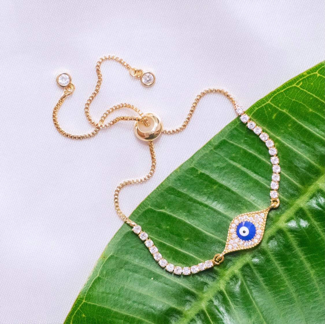 Dainty Gold Evil Eye Bracelet