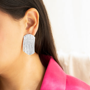 White Olivia earrings