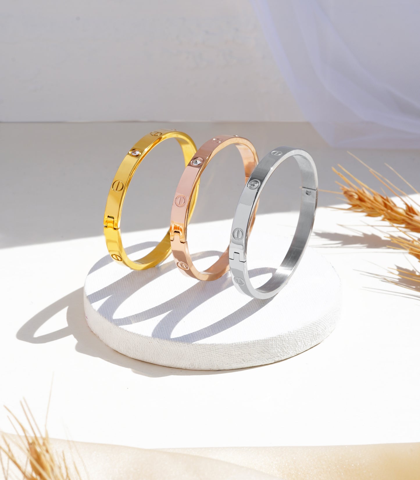 Rose gold alternate diamond bangle