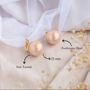 Snowman pearl rose gold studs