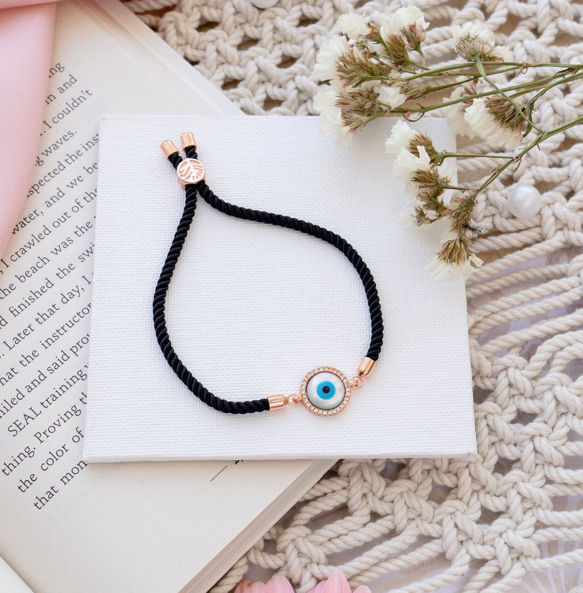 Round evil-eye necklace & matching bracelet